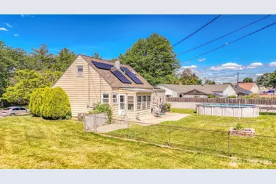 40 Windsor Drive, East Brunswick Township, NJ 08816 - Photo 3