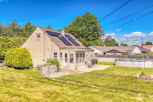 40 Windsor Dr, East Brunswick Township, NJ 08816 - Photo 3