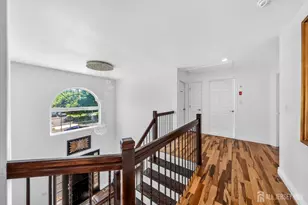 51 Canterbury Dr, Freehold Township, NJ 07728 - Photo 7