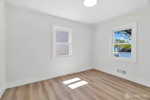 414 S Pine Ave S, Sayreville, NJ 08879 - Photo 19