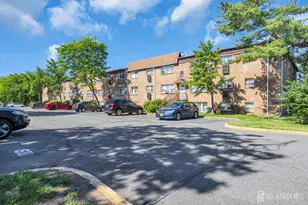 393 College Dr, Edison, NJ 08817 - Photo 25