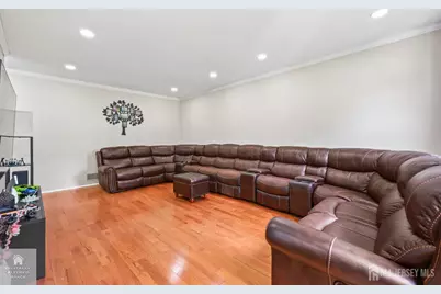 78 Henderson Road, South Brunswick Township, NJ 08824 - Photo 5