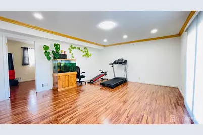 950 Newton Street, North Brunswick Township, NJ 08902 - Photo 25