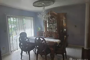 115 Oak St, Old Bridge Township, NJ 08857 - Photo 5
