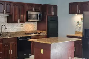 115 Oak St, Old Bridge Township, NJ 08857 - Photo 75