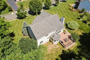 19 Legends Dr, Monroe Township, NJ 08831 - Photo 7