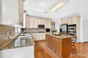 19 Legends Dr, Monroe Township, NJ 08831 - Photo 35