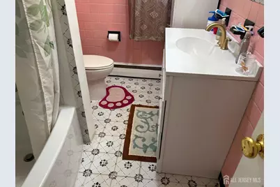 129 Hampton Street, Metuchen, NJ 08840 - Photo 31