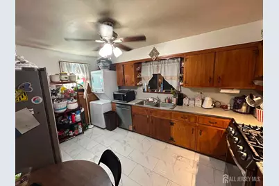129 Hampton Street, Metuchen, NJ 08840 - Photo 59