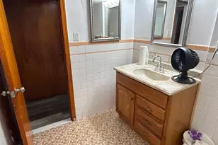 129 Hampton St, Metuchen, NJ 08840 - Photo 39