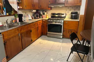 129 Hampton St, Metuchen, NJ 08840 - Photo 29