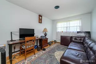 2 Carlton St, Carteret, NJ 07008 - Photo 13