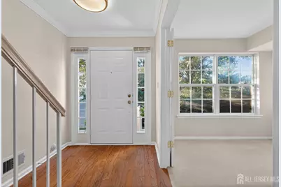 27 Woodlake Drive, Sayreville, NJ 08872 - Photo 5