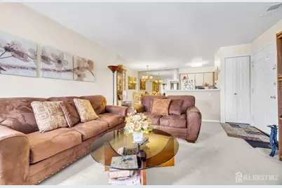 122 Longfield Court, East Brunswick Township, NJ 08816 - Photo 5