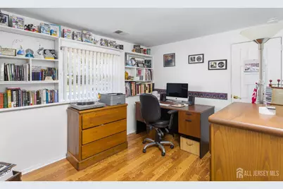 7 Vauxhall Road, East Brunswick Township, NJ 08816 - Photo 31