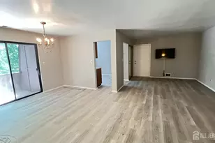 2231 Old Stone Mill Dr, East Windsor Township, NJ 08512 - Photo 5