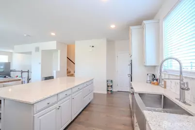 74 Bond Street, North Brunswick Township, NJ 08902 - Photo 13