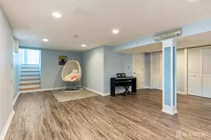 57 Desna St, Piscataway Township, NJ 08854 - Photo 27