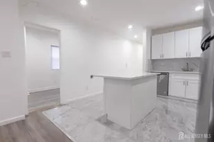 370 Pacific Ave, Jersey City, NJ 07304 - Photo 7