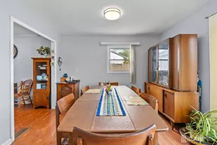 5 W Arthur Pl, Iselin, NJ 08830 - Photo 13