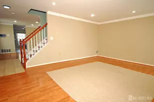 96 Brewster Cir, Old Bridge Township, NJ 08857 - Photo 5