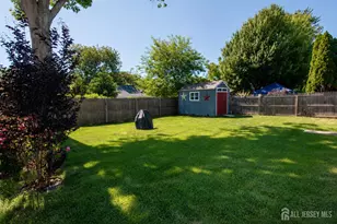 17 Sherman Ave, East Brunswick Township, NJ 08816 - Photo 19