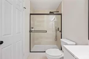 31 Dallenbach Ln, East Brunswick Township, NJ 08816 - Photo 15