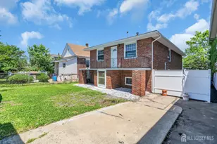 287 E Smith Street E, Woodbridge Township, NJ 07095 - Photo 49