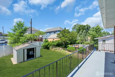 287 E Smith Street E, Woodbridge Township, NJ 07095 - Photo 37