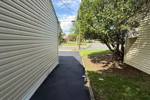 12 Stony Rd, Edison, NJ 08817 - Photo 17