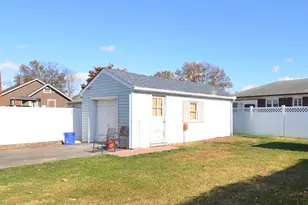 55 Bridge St, Sewaren, NJ 07077 - Photo 23