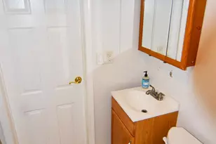 55 Bridge St, Sewaren, NJ 07077 - Photo 17