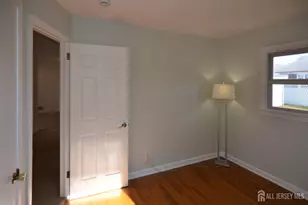 55 Bridge St, Sewaren, NJ 07077 - Photo 9