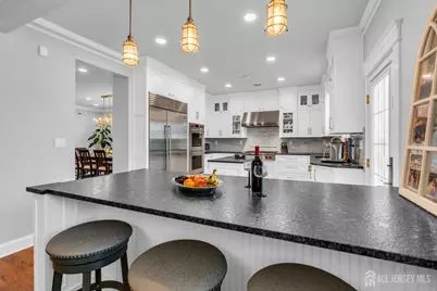 37 Berkshire Way, East Brunswick Township, NJ 08816 - Photo 11