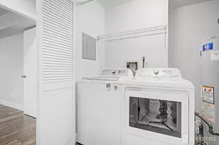 208 Sunshine Ct, Sayreville, NJ 08859 - Photo 29