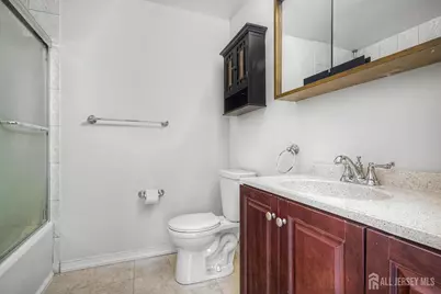 208 Sunshine Court, Sayreville, NJ 08859 - Photo 27