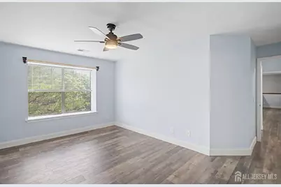 208 Sunshine Court, Sayreville, NJ 08859 - Photo 23