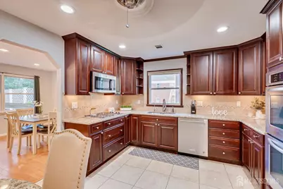 409 S 2nd Avenue S, Highland Park, NJ 08904 - Photo 9