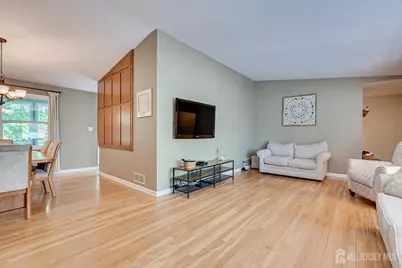 9 Clive Hills Road, Edison, NJ 08820 - Photo 13