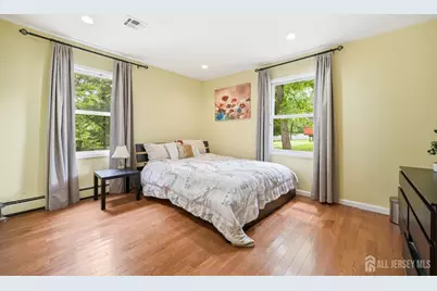 11 Anthony Avenue, Edison, NJ 08820 - Photo 21