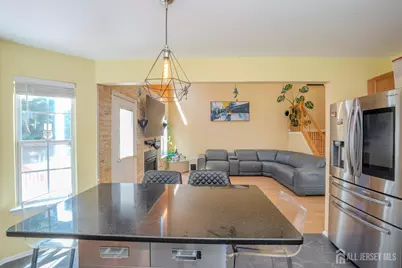 16 Hawthorne Road, North Brunswick Township, NJ 08902 - Photo 17