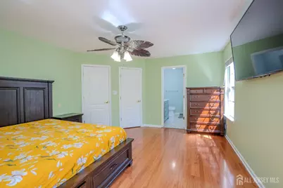 16 Hawthorne Road, North Brunswick Township, NJ 08902 - Photo 27