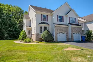 16 Hawthorne Rd, North Brunswick Township, NJ 08902 - Photo 1