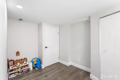 68 W Edward Street, Iselin, NJ 08830 - Photo 41