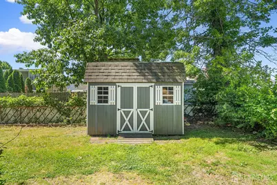 68 W Edward Street, Iselin, NJ 08830 - Photo 33