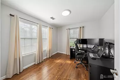2706 Lighthouse Lane, Sayreville, NJ 08859 - Photo 5