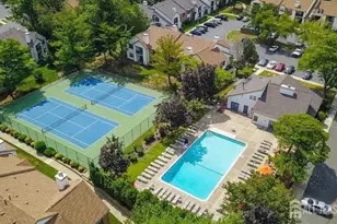 2706 Lighthouse Ln, Sayreville, NJ 08859 - Photo 19