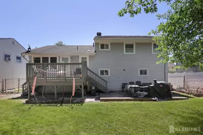 22 Webb Drive, Fords, NJ 08863 - Photo 7