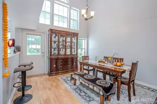 22 Amy Dr, North Brunswick Township, NJ 08902 - Photo 11