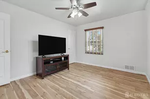 37 Glen Ct, North Plainfield, NJ 07063 - Photo 21